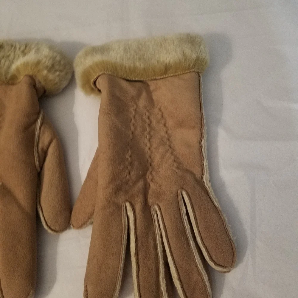 Fownes brown gloves size s/m